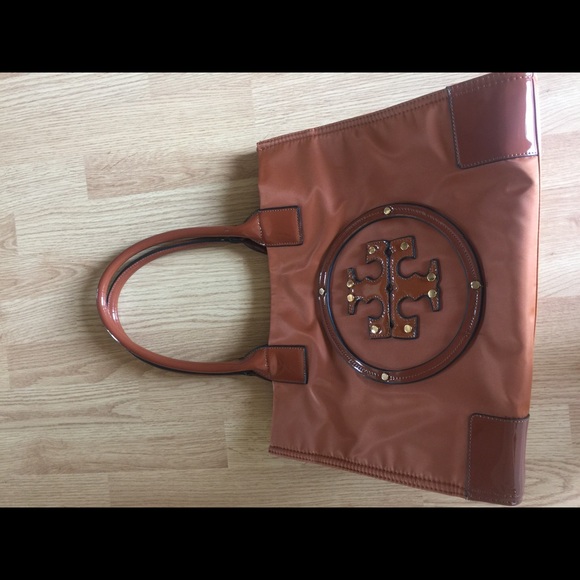 TORY BURCH ELLA NYLON TOTE BAG BRAND NEW - Picture 6 of 8